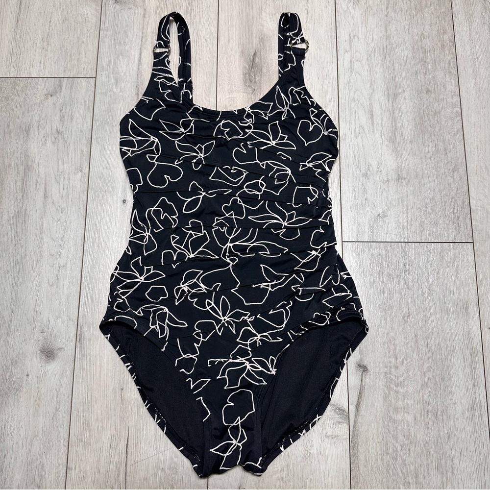 Calvin Klein Size 10 Starburst Ruched Scoop neck Adjustable Straps One Piece